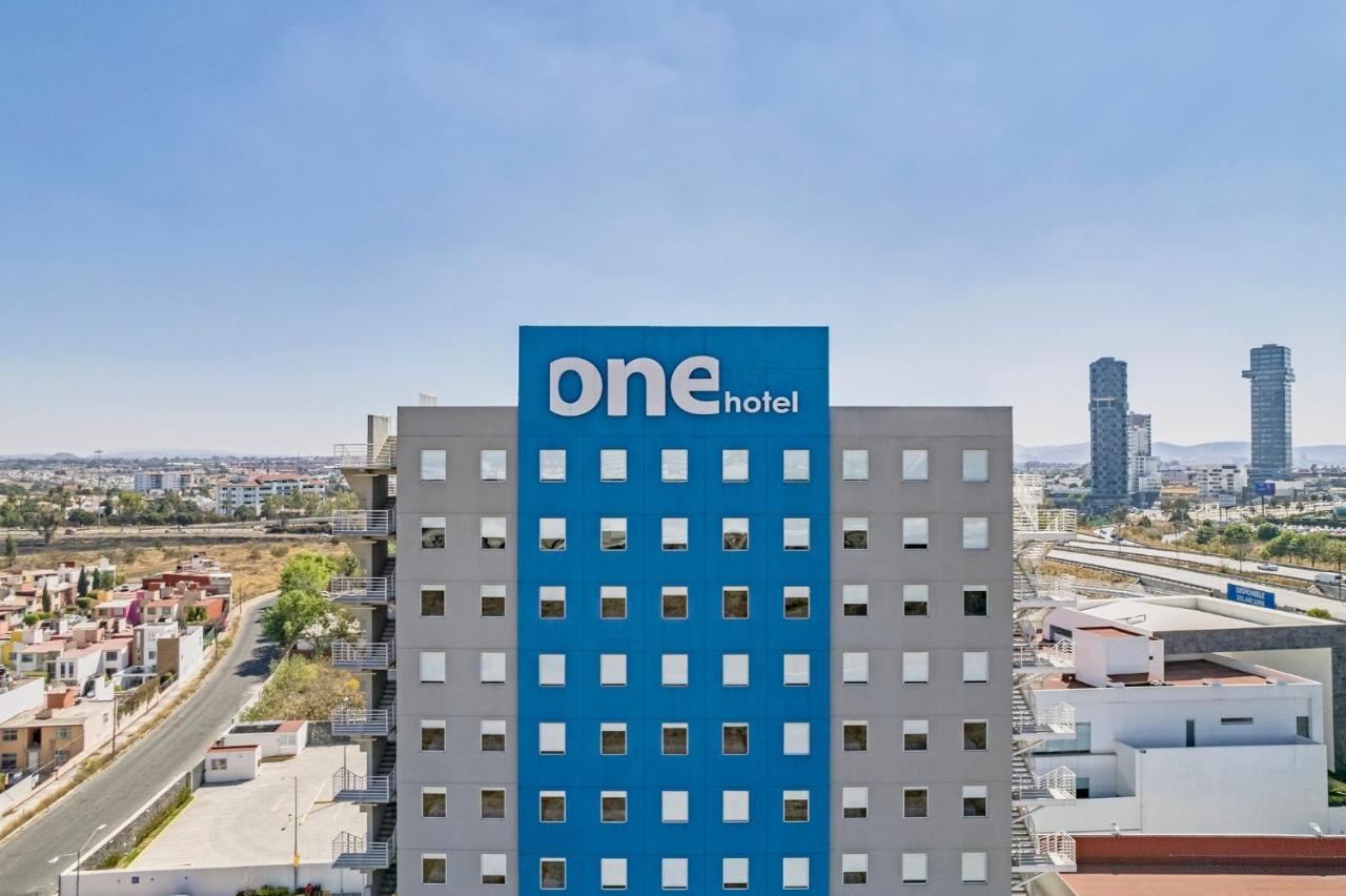 One Puebla Angelopolis Periferico Hotel Bagian luar foto
